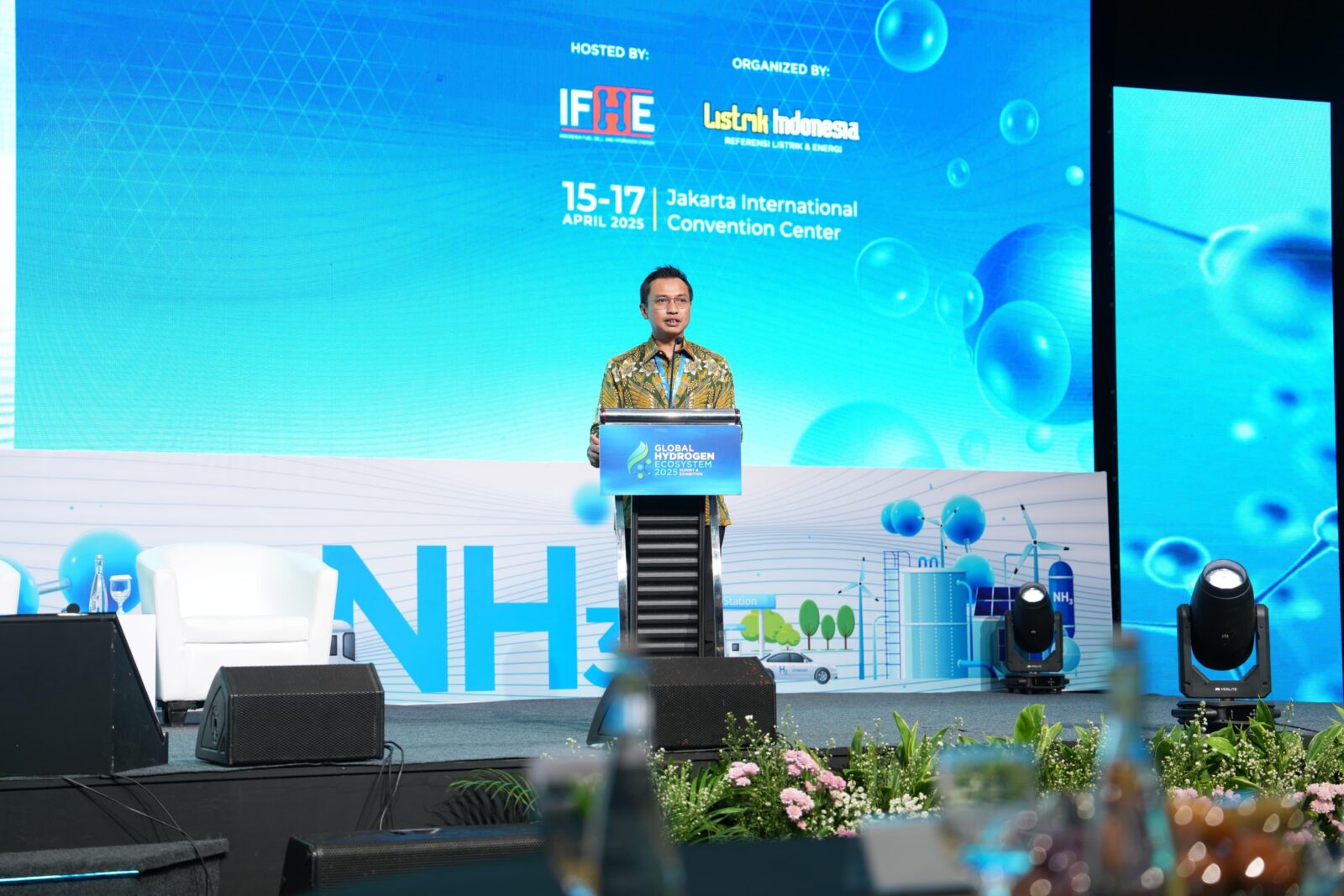 PLN EPI serius membangun ekosistem hidrogen hijau untuk mendukung target Net Zero Emissions 2060 lewat proyek cofiring, HRS, hingga hydrogen fuel cell