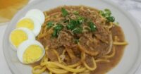 Gurih & Unik! Ini Cara Masak Mie Lendir Khas Riau di Rumah