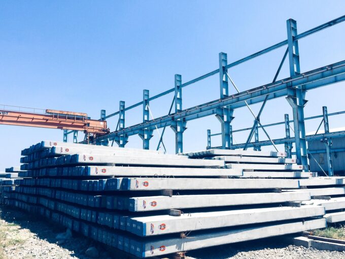 Dukung Pemerataan Infrastruktur, Waskita Beton Sukses Kirim Square Pile ke Papua Selatan