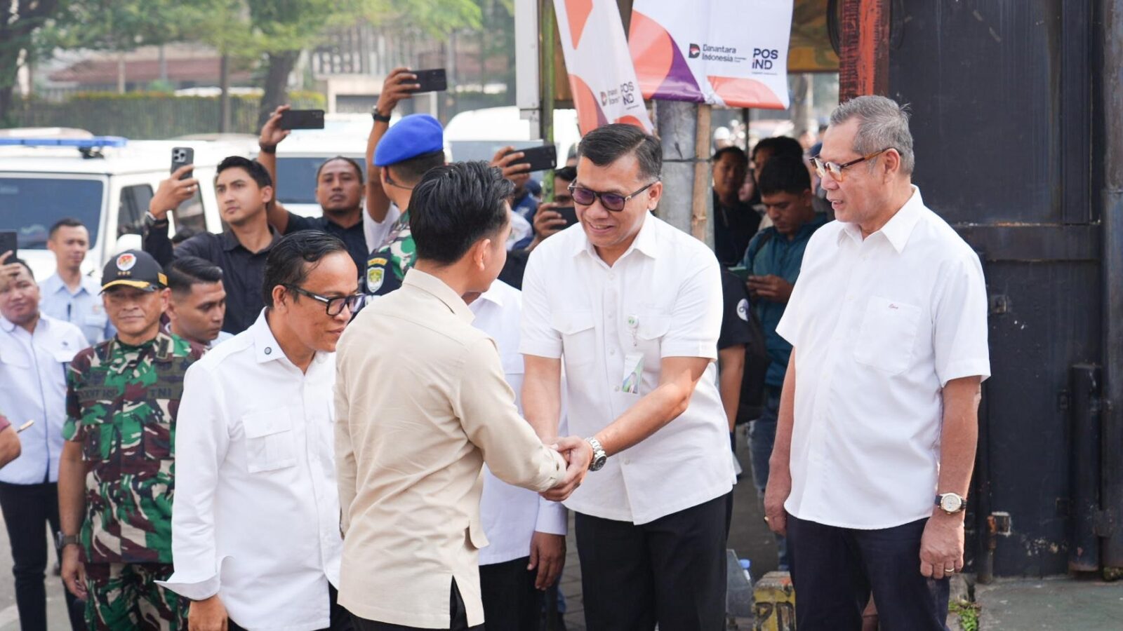 Wapres Tinjau Penyaluran BSU, Bukti Negara Lindungi Pekerja dan Jaga Daya Beli