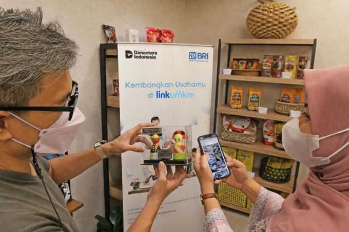 Ledakan 16 juta UMKM serbu LinkUMKM BRI demi naik kelas! Jangan sampai bisnis Anda tertinggal dan rugi besar, cek cara daftarnya di sini.