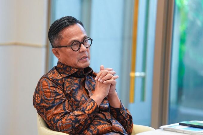 Laba Pelindo melonjak 94% hingga Rp2,01 triliun per Mei 2026. Danantara Indonesia siapkan hybrid model demi dongkrak efisiensi logistik nasional!