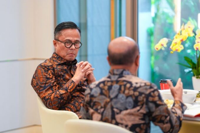 Danantara Indonesia dan BP BUMN targetkan konsolidasi asuransi IFG rampung 2026.