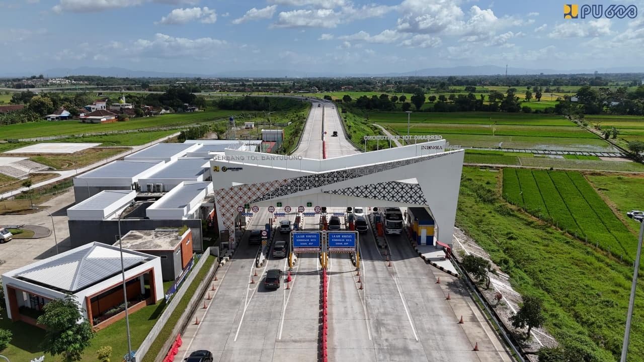 Kementerian PU targetkan 10 ruas tol baru sepanjang 201,12 km siap beroperasi jelang mudik Nataru akhir 2026.