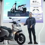 Bos ALVA ungkap penjualan motor listrik tetap melejit pada 2026 tanpa insentif. Desain flat deck dan fitur cas 280 watt jadi incaran!