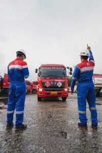 Pengamat meminta Pertamina Patra Niaga mengantisipasi dampak musim kemarau agar distribusi BBM di jalur sungai tetap aman dan lancar.