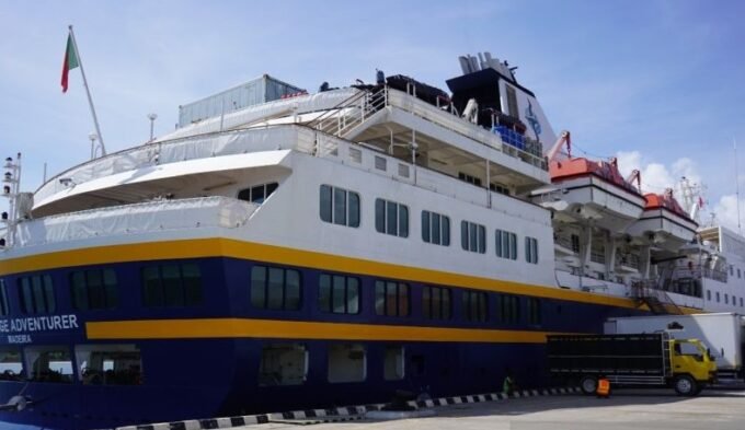 Pelindo Benoa memperkuat layanan kapal pesiar jumbo. Sebanyak 76 kapal mendaftar singgah di Bali pada 2026, 35 di antaranya sudah terealisasi.