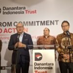 Danantara berkomitmen menyalurkan US$100 juta per tahun. Rp600 miliar mendukung beasiswa dokter spesialis dan Rp200 miliar untuk vaksinasi HPV.